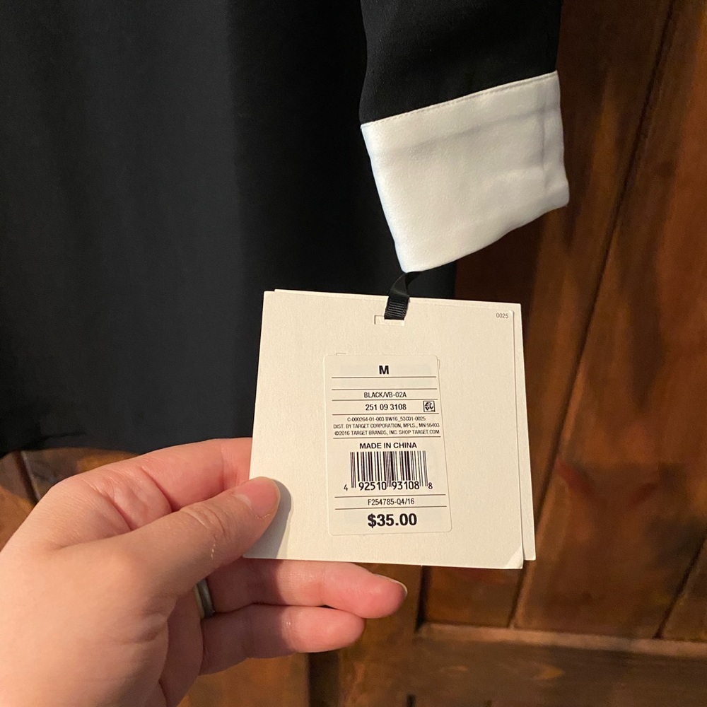 Victoria Beckham x Target Rabbit Collar Dress - Picture 8 of 8